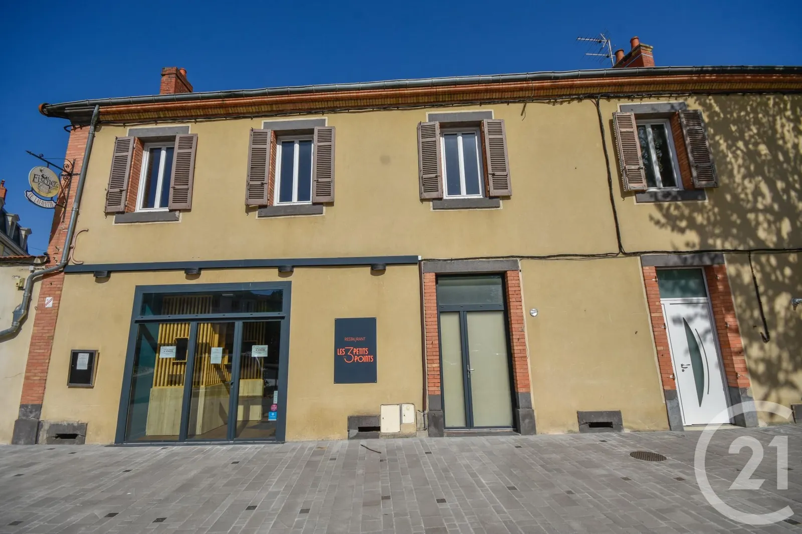 Immeuble 230 m² - Photo 1
