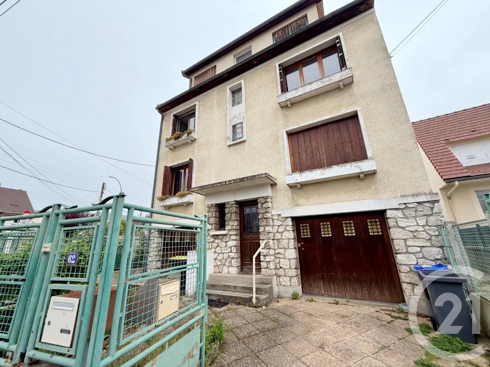 Immeuble 159 m² - Photo 1