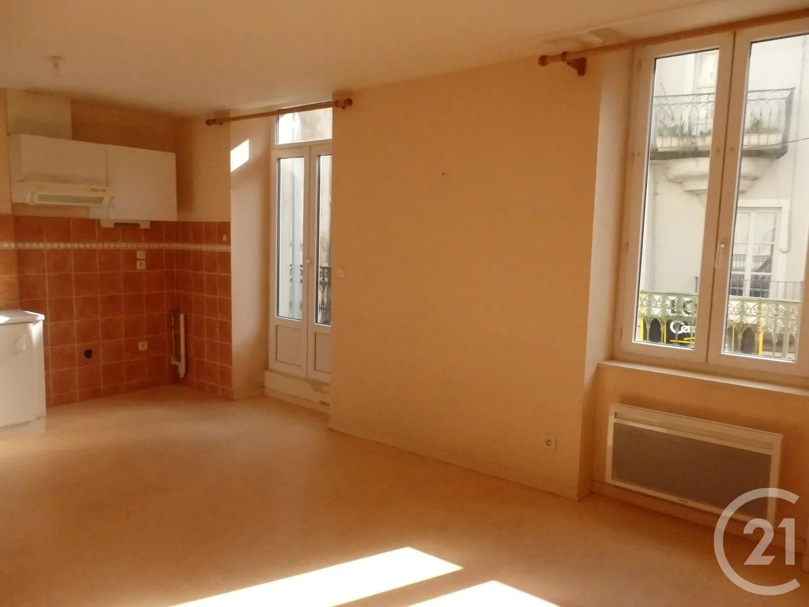 Immeuble 140 m² - Photo 1