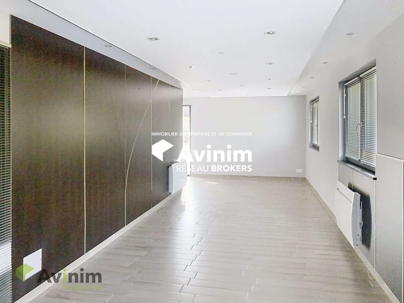 REF 1429 ENSEMBLE IMMOBILIER COMMERCIAL OU - Photo 1