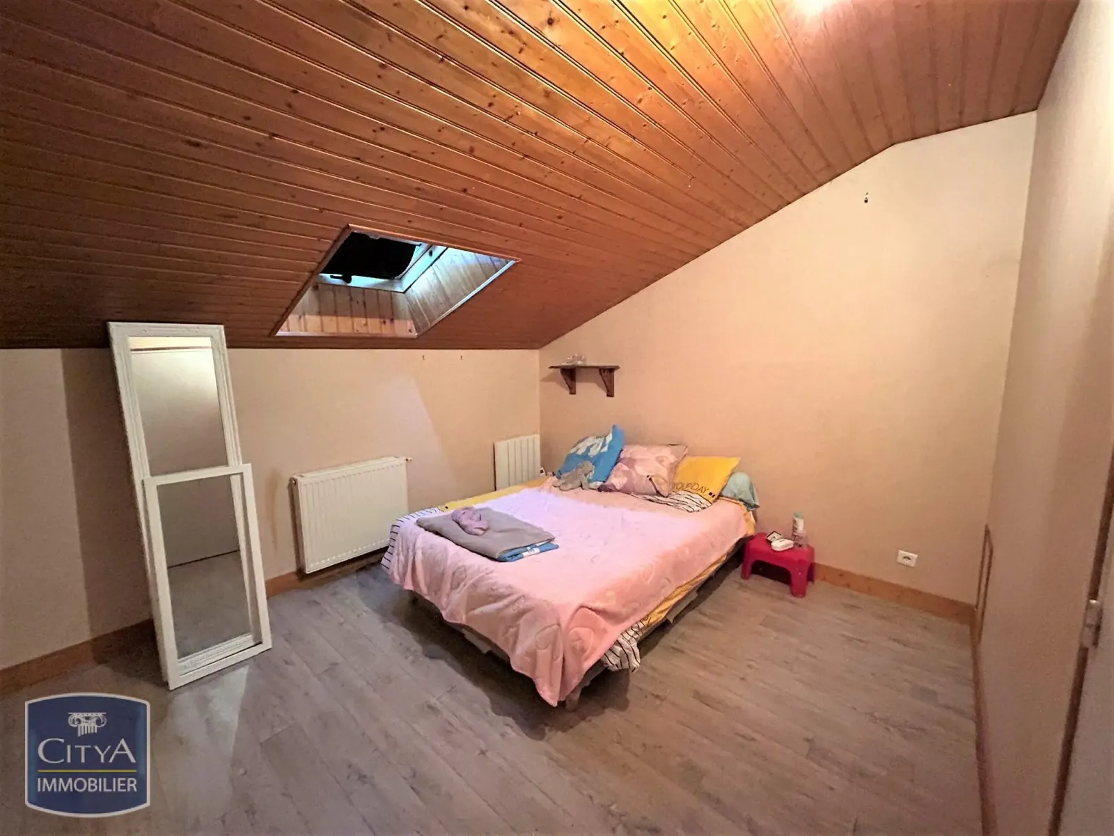 Immeuble 351 m² - Photo 1