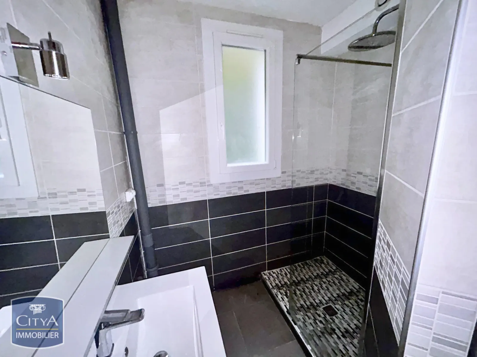 Immeuble de rapport 390 m² - Photo 1