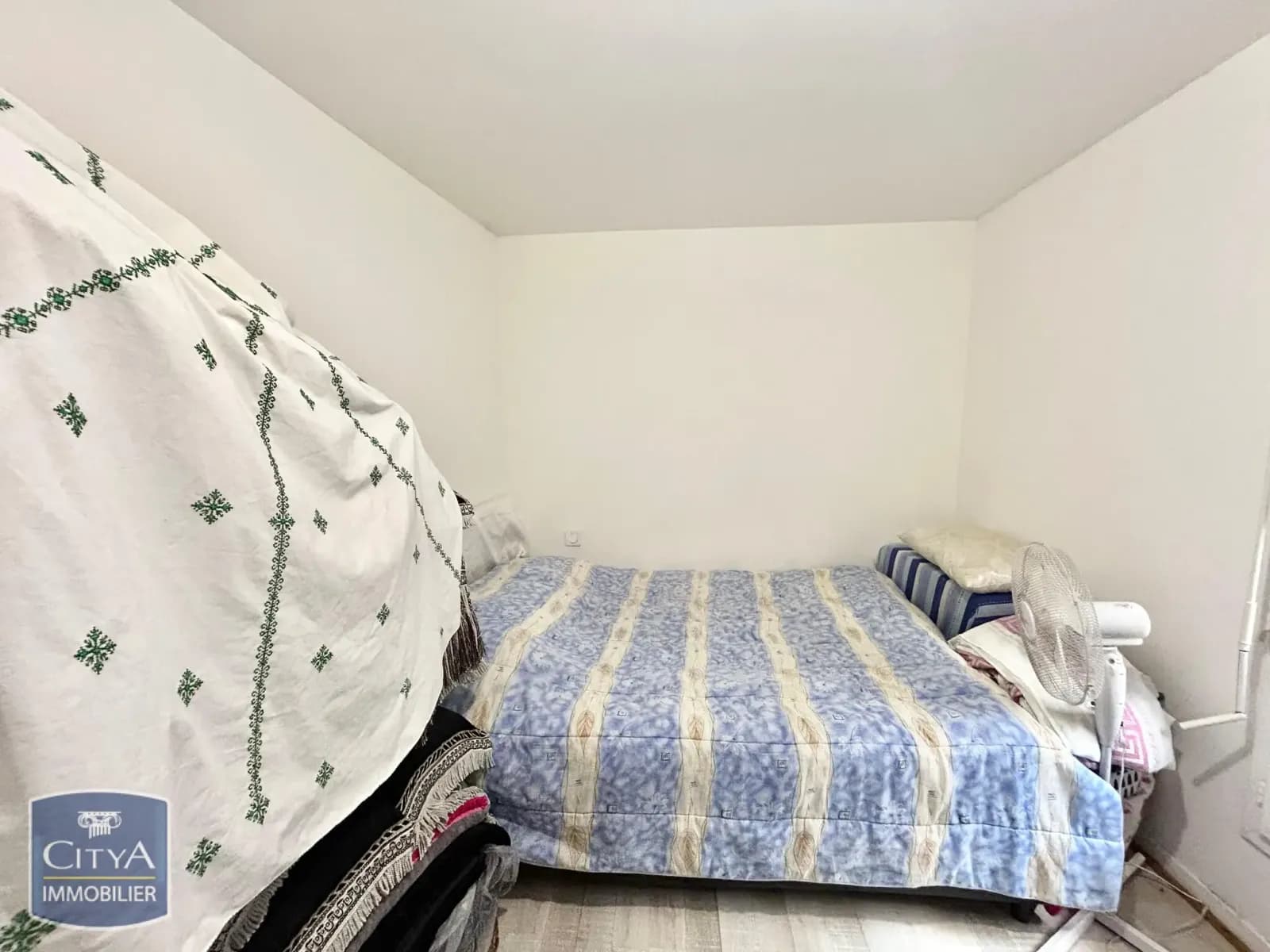Immeuble 252 m² - Photo 1