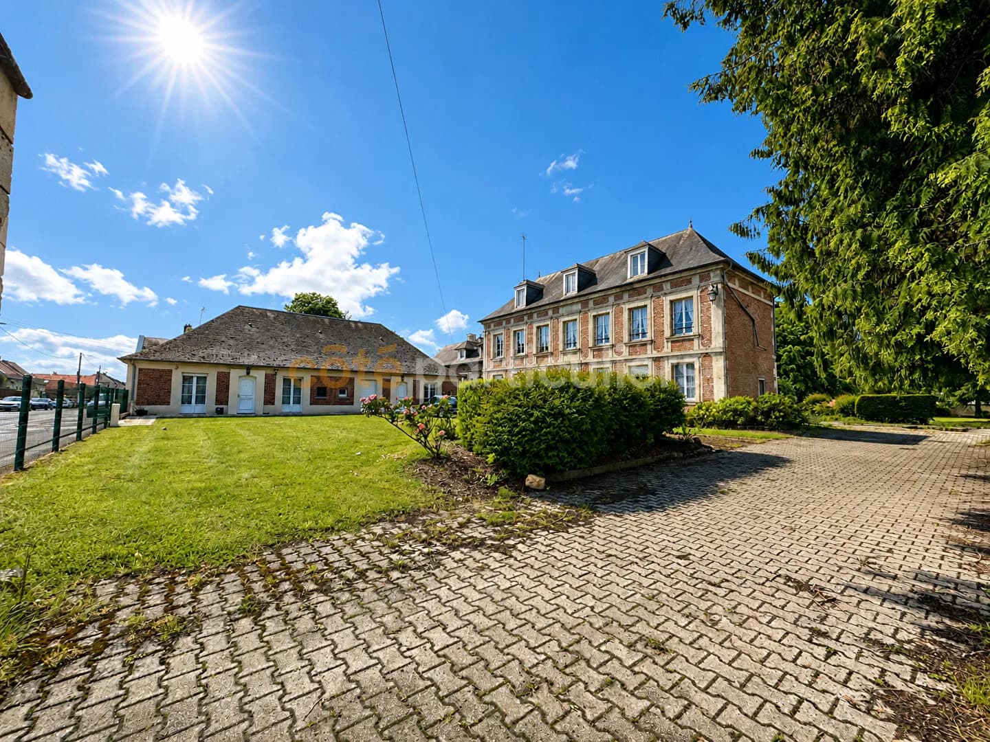 Immeuble Guiscard 348 m2 - Photo 1