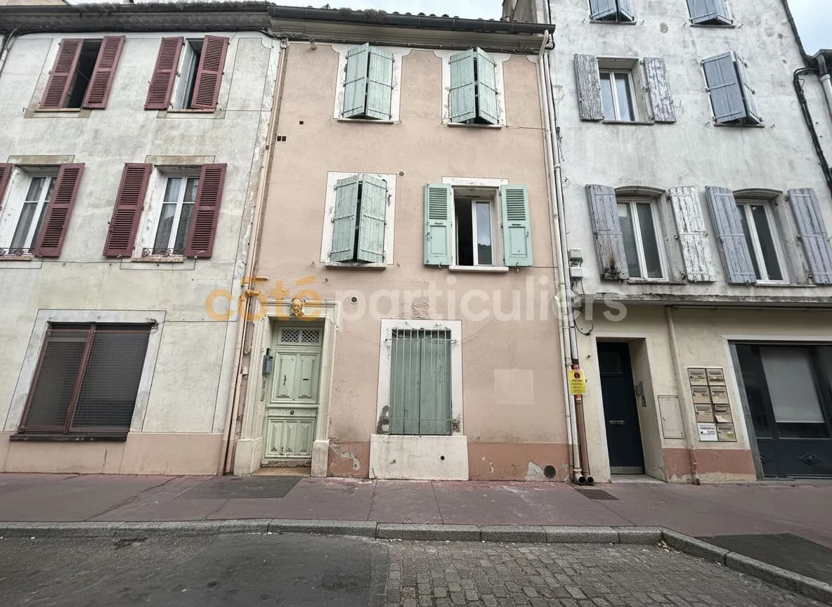 Ensemble immobilier de 225 m² offrant de multiples possibilités à Narbonne - Photo 1