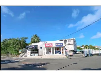 Ensemble immobilier de rapport - Photo 1