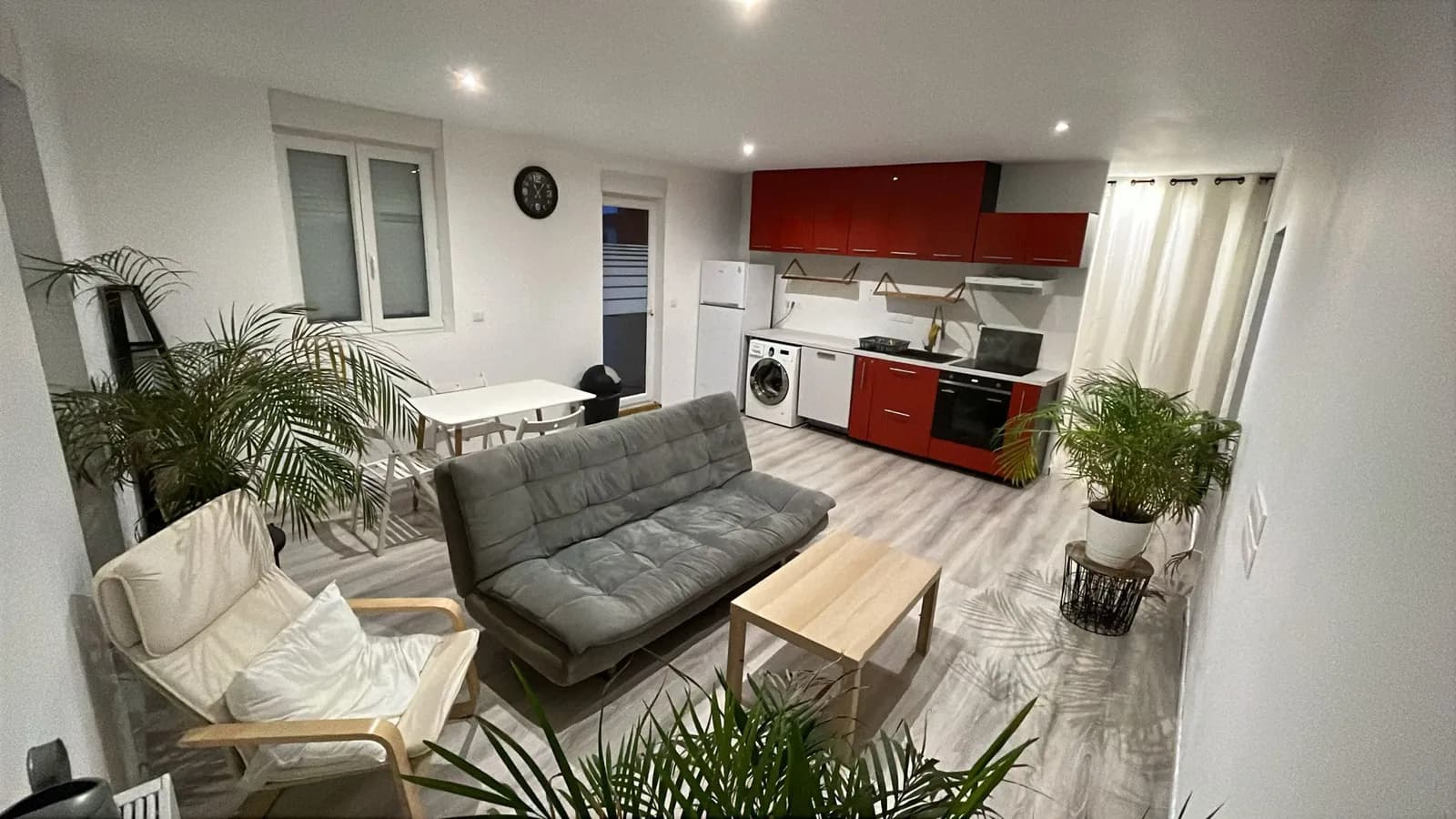 Immeuble de rapport 10 pièces 169 m² - Photo 1