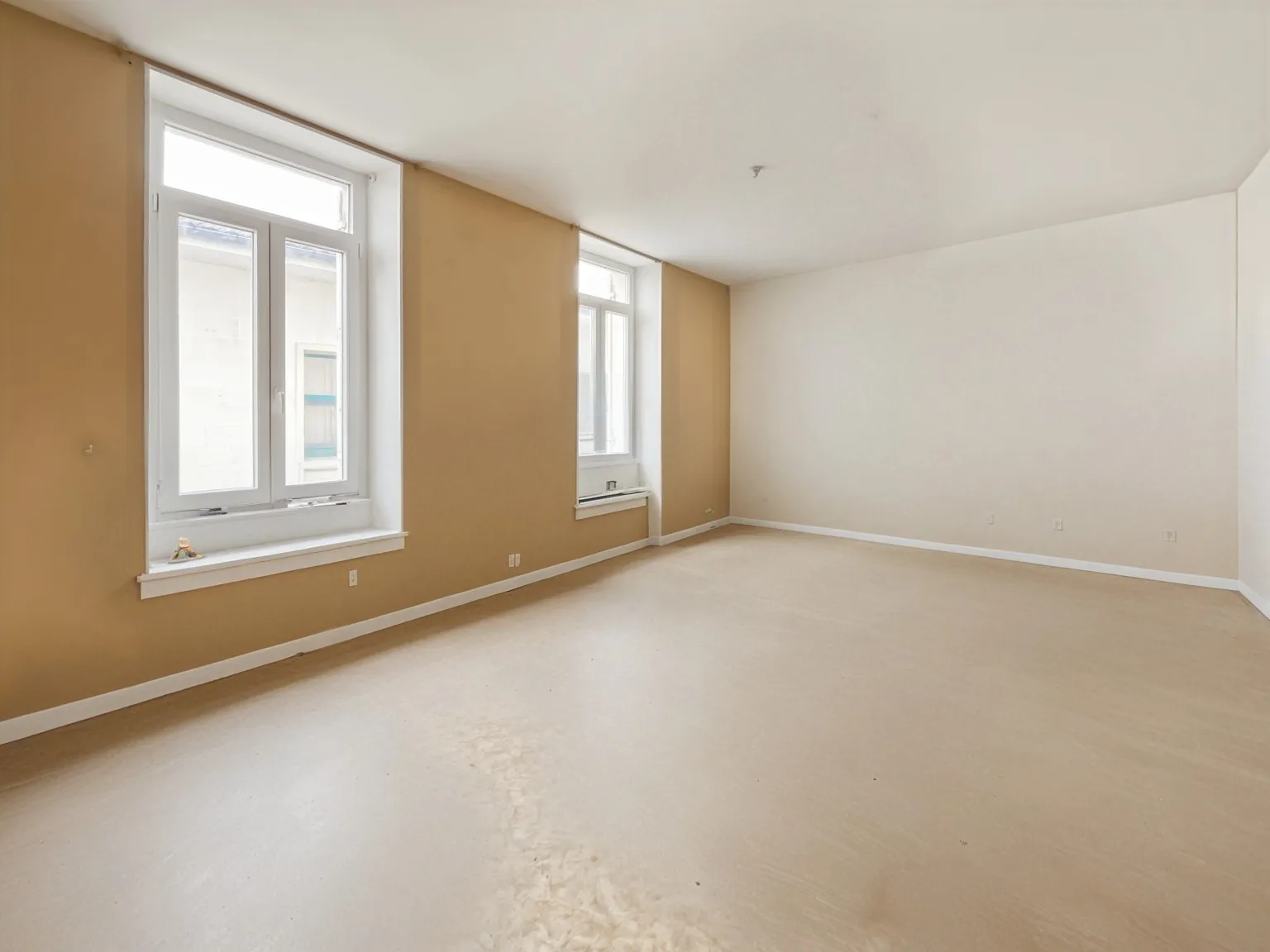 Immeuble de rapport 8 pièces 301 m² - Photo 1
