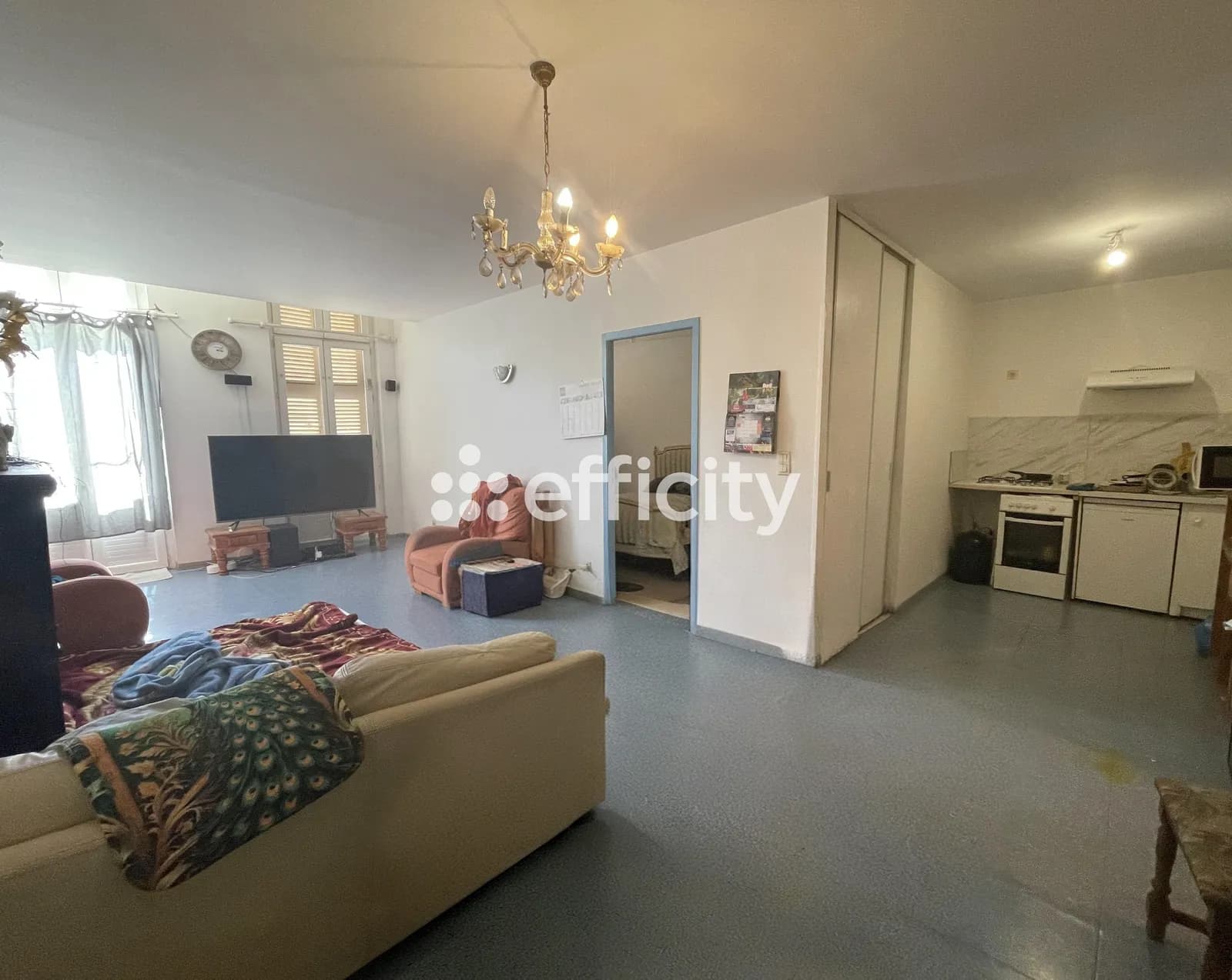 Immeuble 3 pièces 98 m² - Photo 1