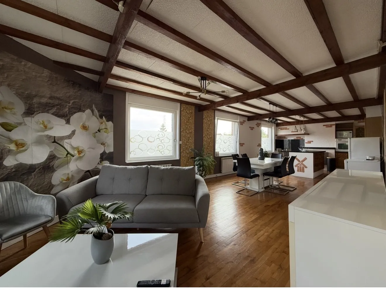 Immeuble 8 pièces 250 m² - Photo 1