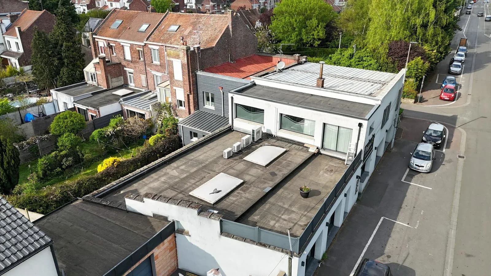 Immeuble 14 pièces 423 m² - Photo 1