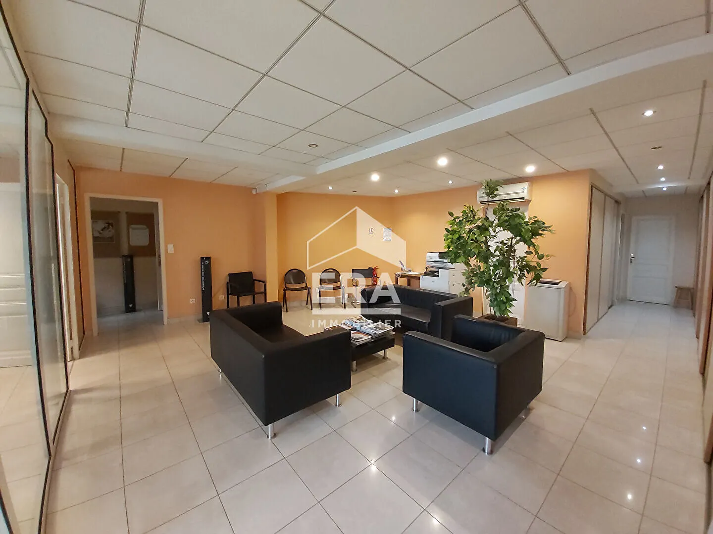 Immeuble 9 pièces 281 m² - Photo 1