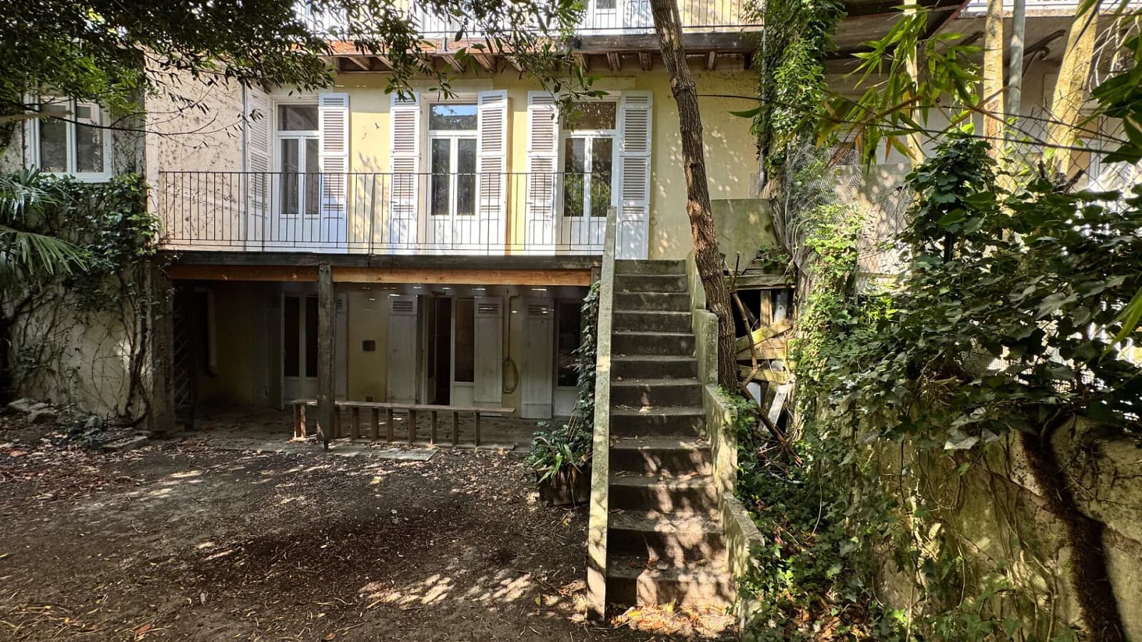 Immeuble 9 pièces 170 m² - Photo 1