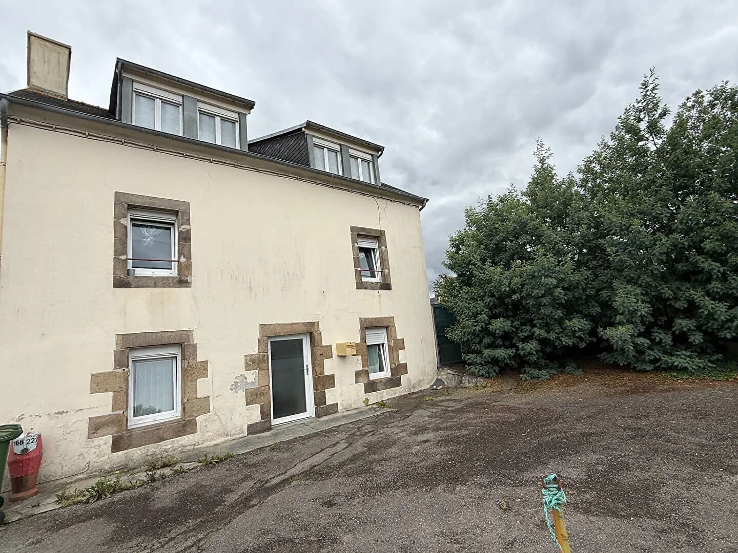 Immeuble 239 m² - Photo 1