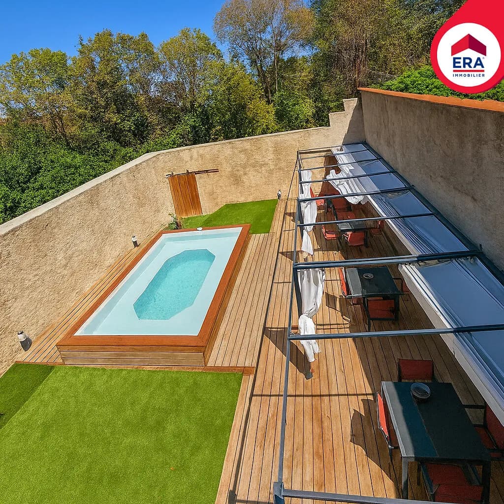 Immeuble de rapport 6 pièces 300 m² - Photo 1