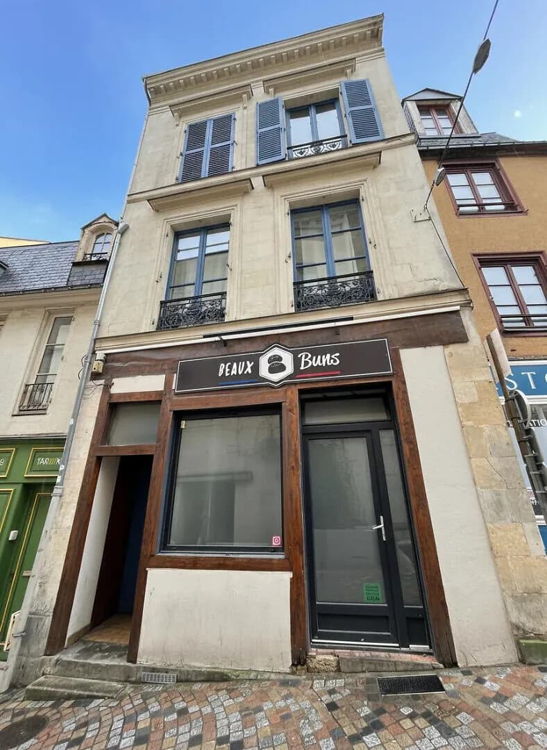 Immeuble de rapport 4 pièces 113 m² - Photo 1