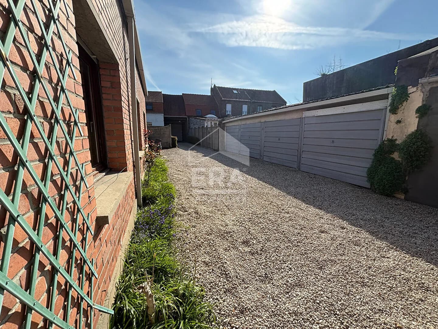 Immeuble 15 pièces 281 m² - Photo 1