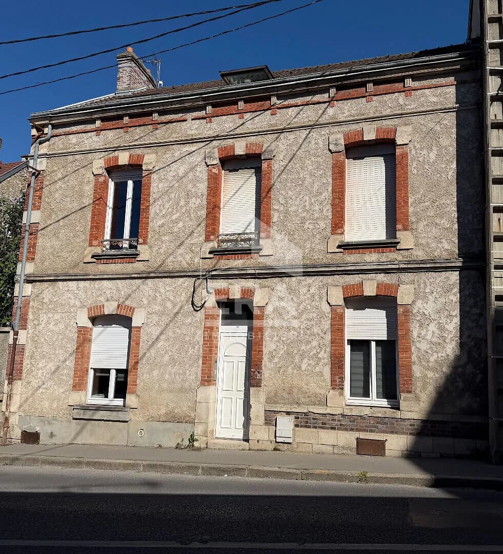 Immeuble 5 pièces 175 m² - Photo 1