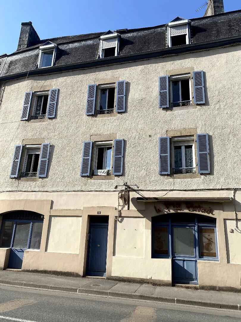 Immeuble 10 pièces 236 m² - Photo 1