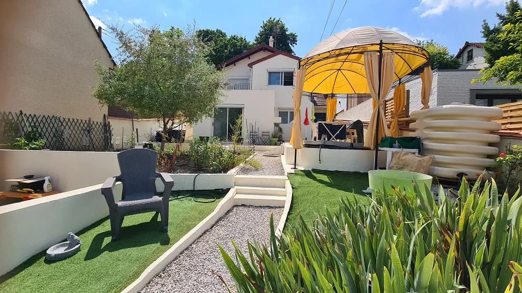 Immeuble de rapport 6 pièces 128 m² - Photo 1