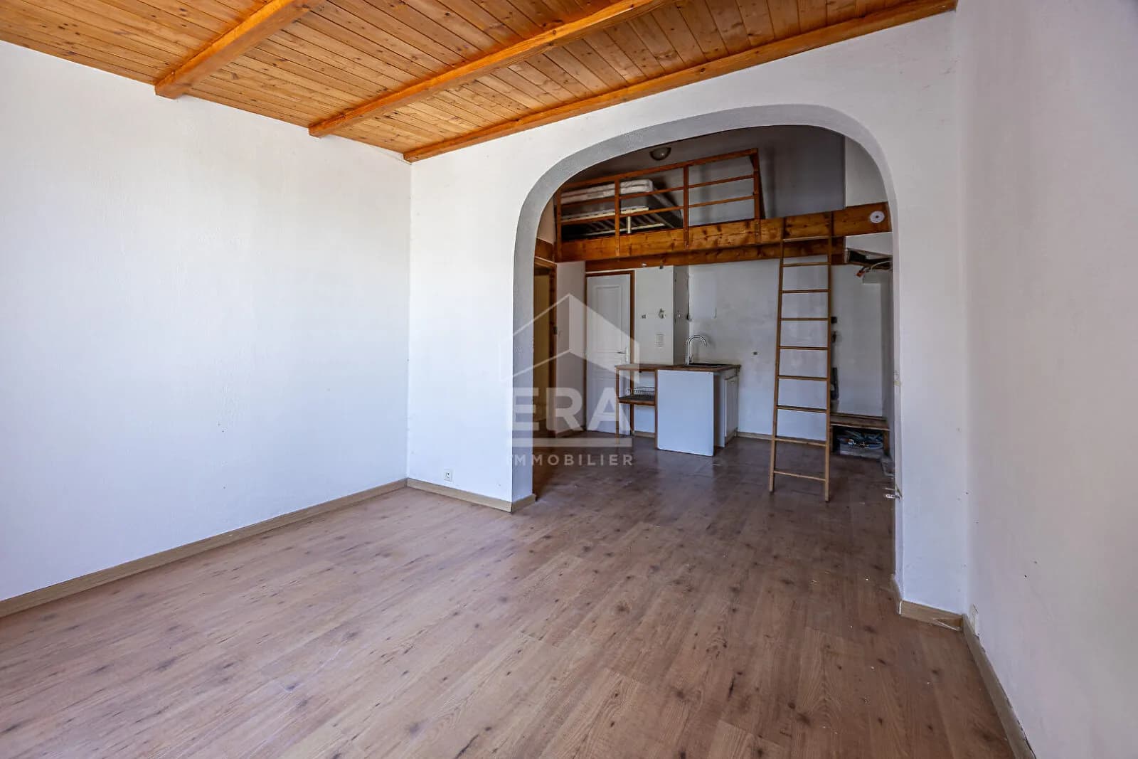 Immeuble 2 pièces 50 m² - Photo 1