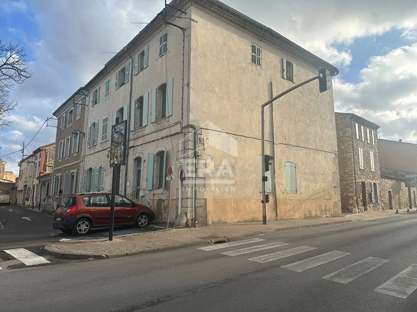 Immeuble 8 pièces 145 m² - Photo 1