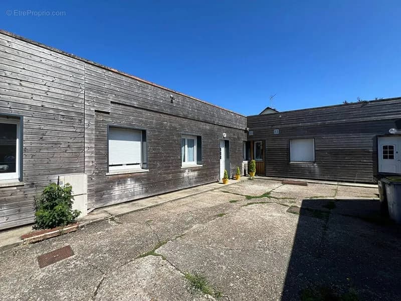 Immeuble de rapport périphérie d'EVREUX 27 - Photo 1
