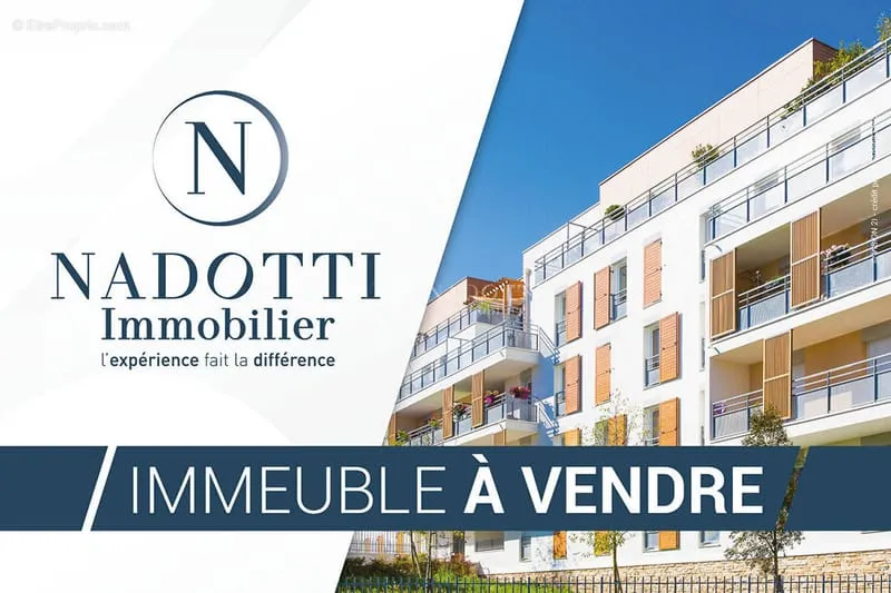 A vendre, proche Coustellet immeuble de rapport de 5 lots - Photo 1