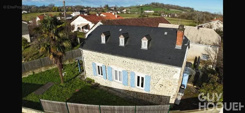 Ensemble immobilier à MONEIN - Photo 1