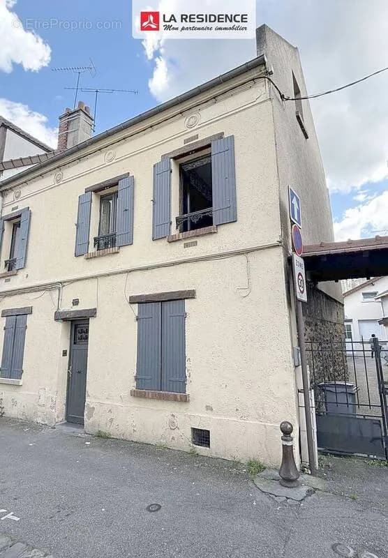 Immeuble de rapport 207 m² - Photo 1