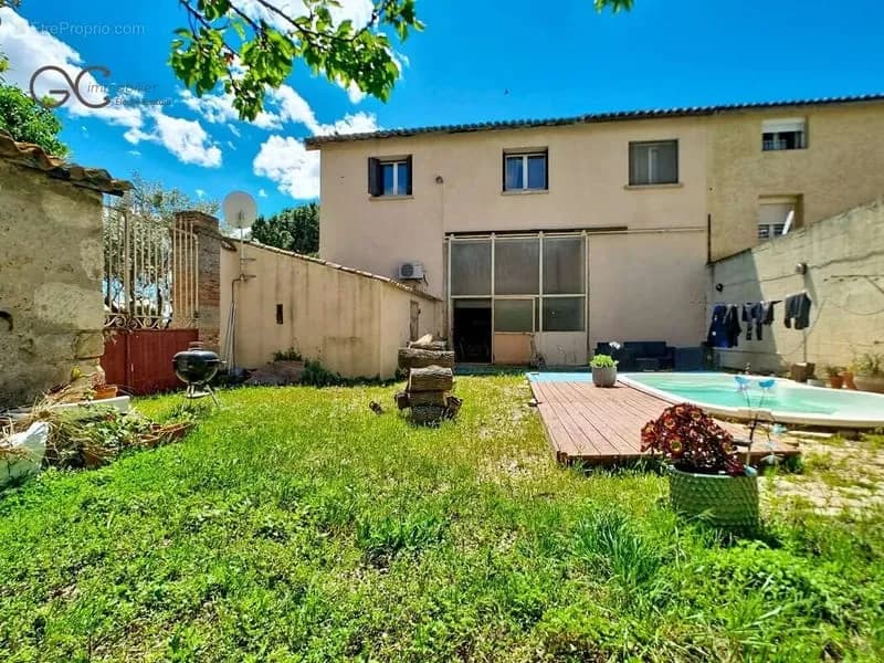 Ensemble immobilier à Montady - Photo 1