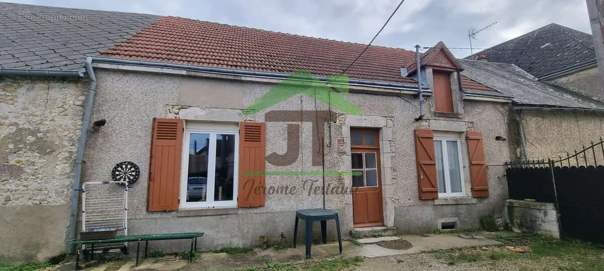 Ensemble immobilier à 20 min de Châteaudun - Photo 1