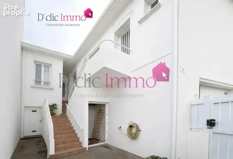 Saint-gilles-croix-de-vie quartier grande plage ensemble immobilier rare à deux pas de l'océan - Photo 1
