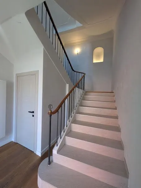 Immeuble 376 m² - Photo 1