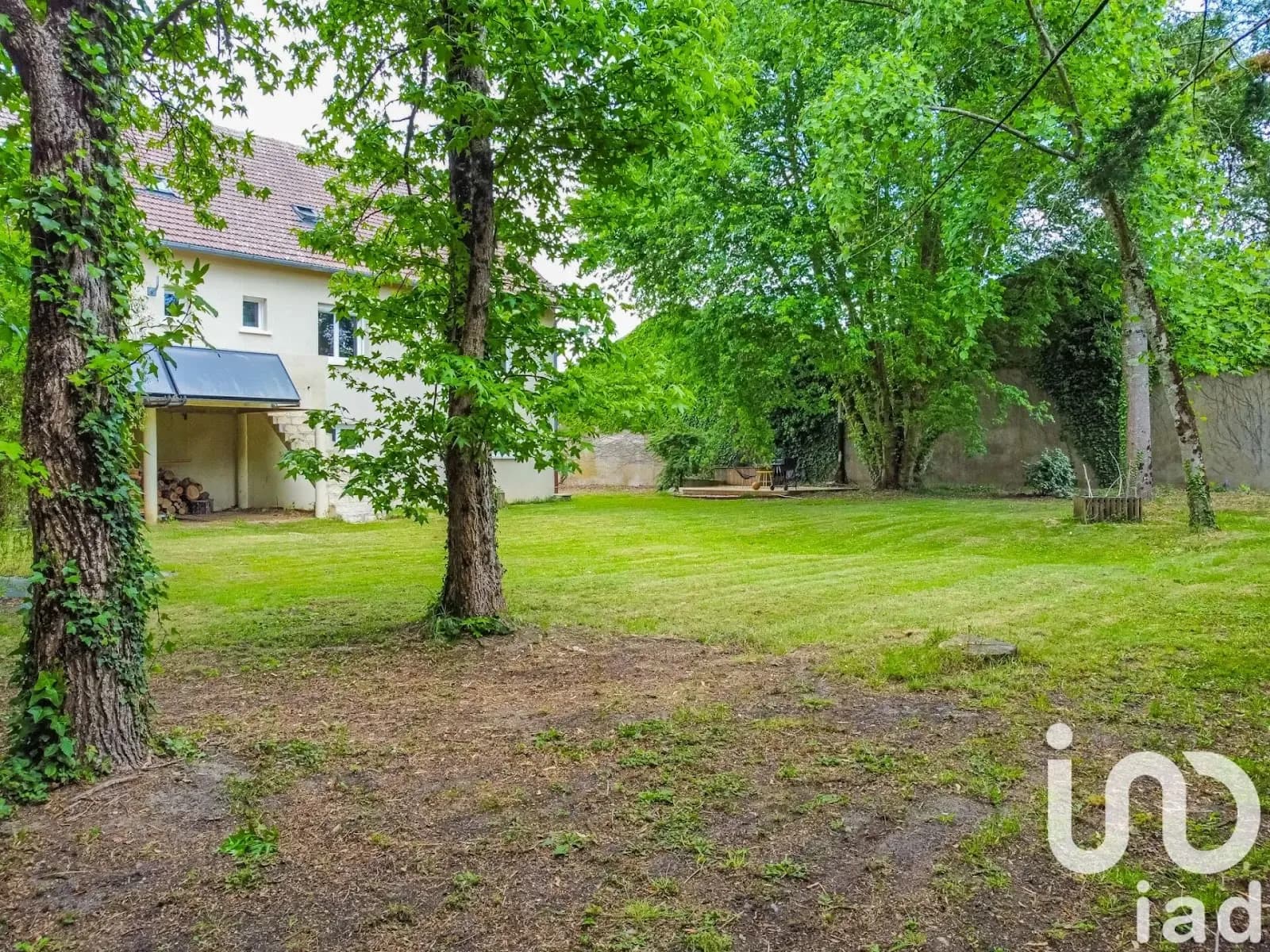 Immeuble de rapport 10 pièces 314 m² - Photo 1