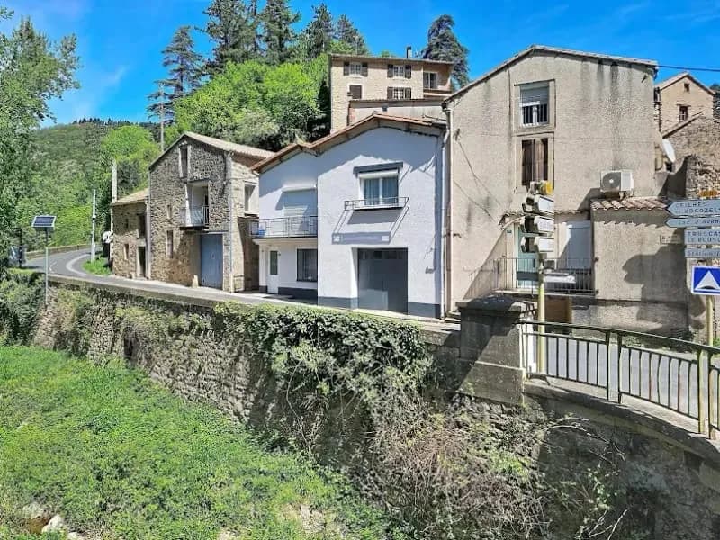Immeuble de rapport 4 pièces 76 m² - Photo 1