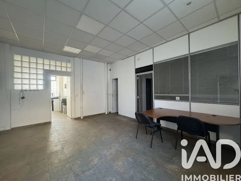 Immeuble 55 m² - Photo 1