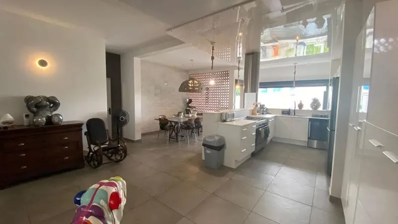 Immeuble 6 pièces 228 m² - Photo 1
