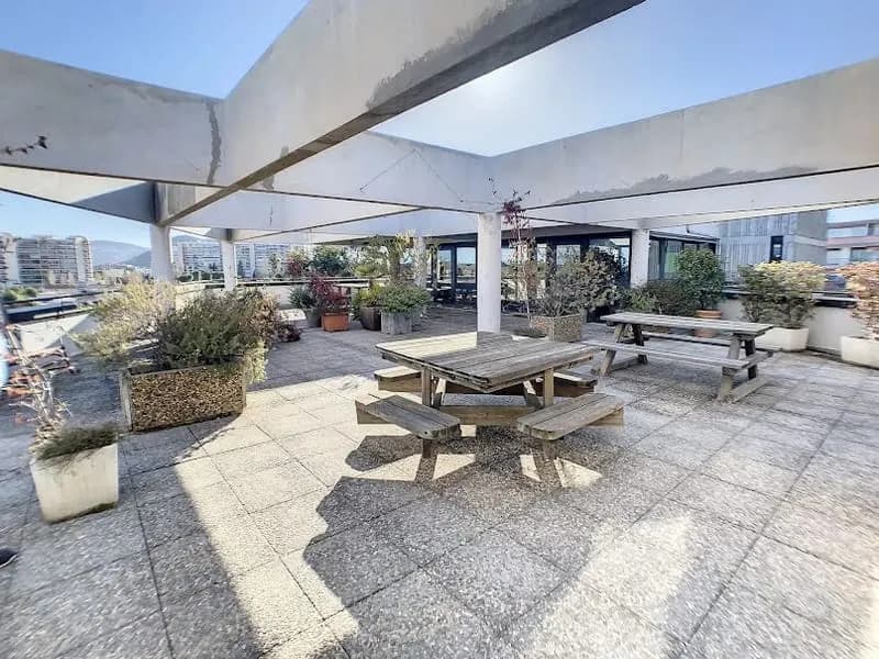 Immeuble 110 m² - Photo 1
