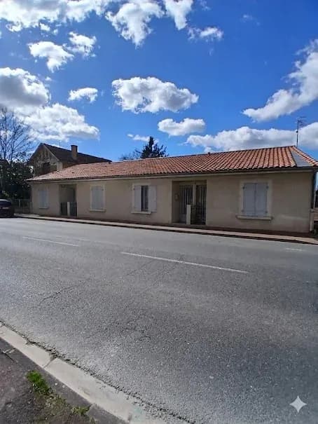 Immeuble de rapport 8 pièces 280 m² - Photo 1