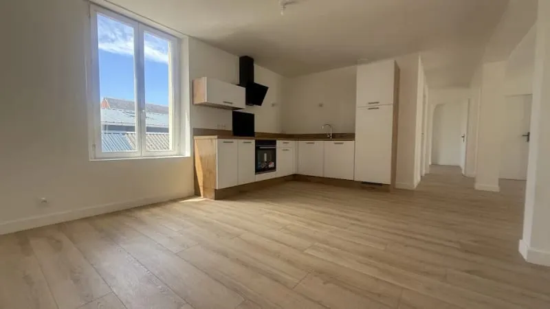 Immeuble 3 pièces 330 m² - Photo 1