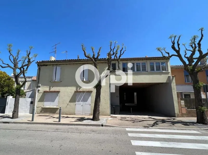 Immeuble 8 pièces 214 m² - Photo 1