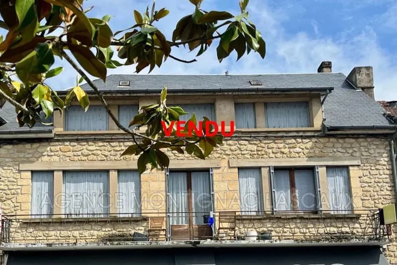Immeuble de rapport 147 m² - Photo 1