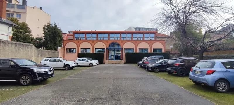 Immeuble 700 m² - Photo 1