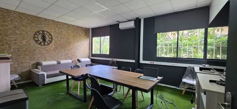 Immeuble 1080 m² - Photo 1
