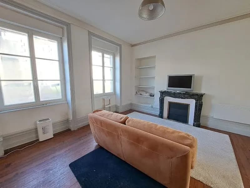 Immeuble 7 pièces 160 m² - Photo 1