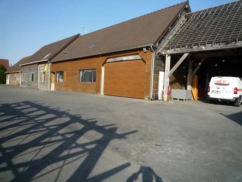 Immeuble 14 pièces 1230 m² - Photo 1
