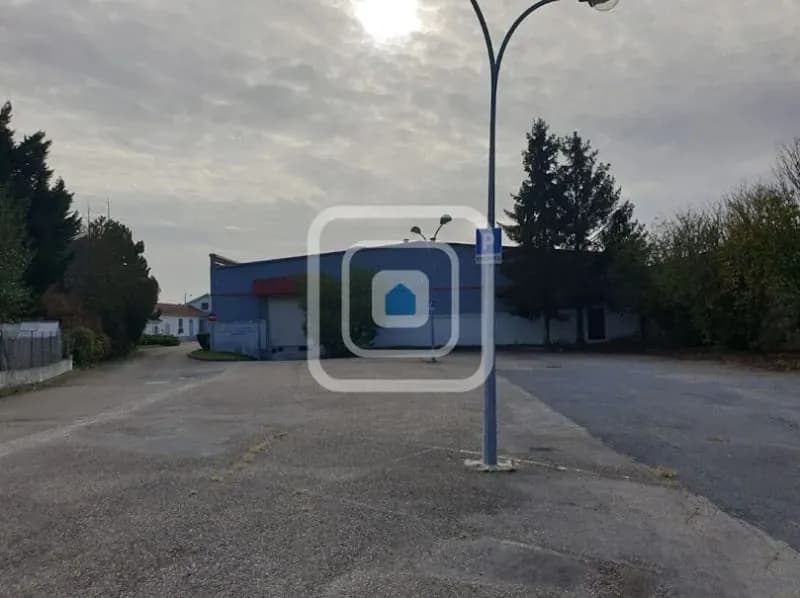 Immeuble 4800 m² - Photo 1