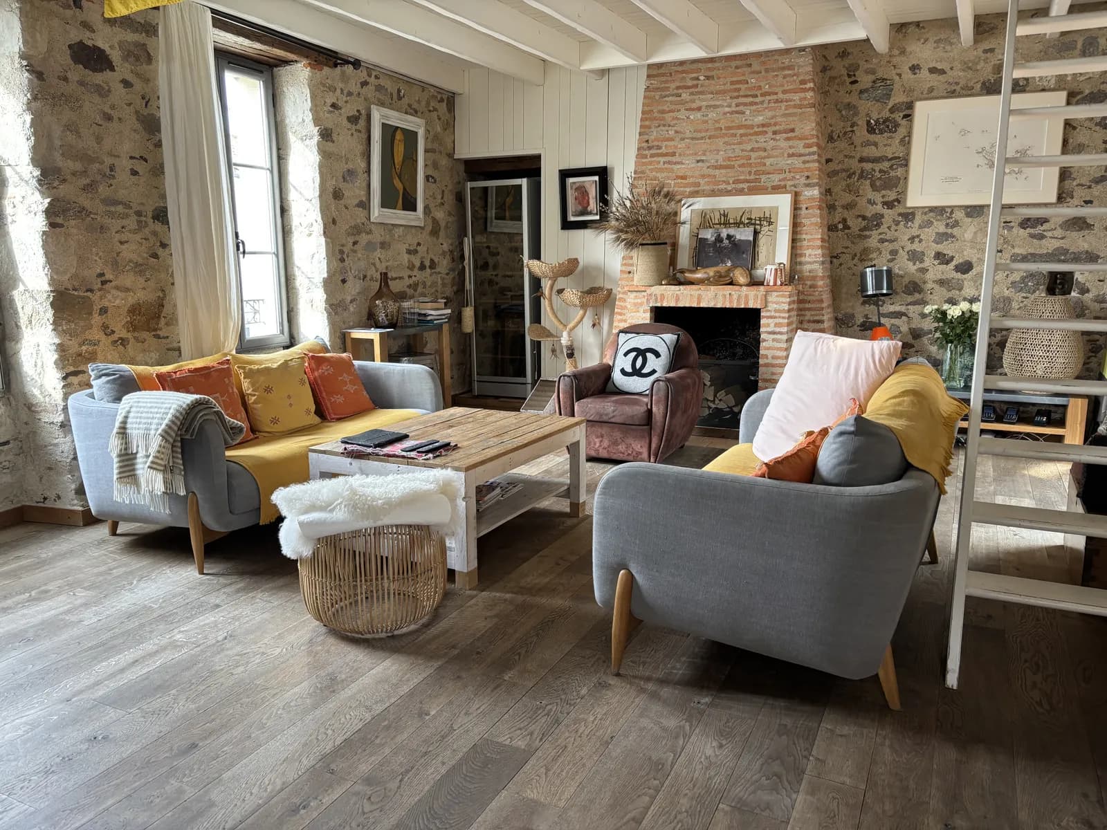 Immeuble 175 m² - Photo 1
