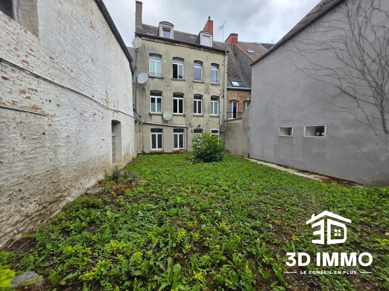Immeuble de rapport 272 m² - Photo 1